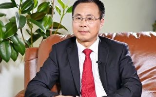 原中共中央政治局常委、中纪委书记尉健行的撰稿人王友群博士。（作者提供）