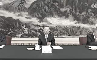 胡春华坐政协主席台 分析：习对团派细微让步