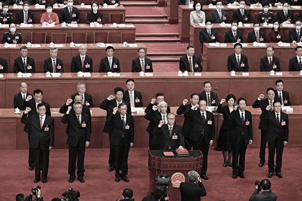 李鸿忠任人大副委员长 曾被指为政治变色龙