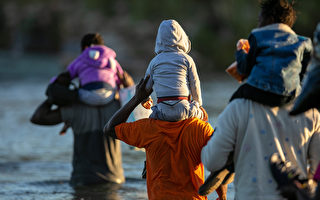 冒险跨越美墨边境的中国人数量激增