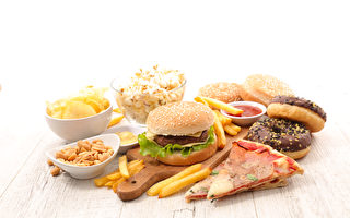 专家建议：远离5类食品 以防脱发