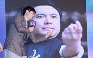 43岁沈腾疑出国求医 近照脖子粗大引猜测