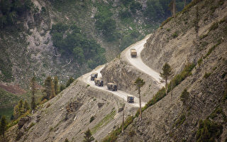 印度防长：中印边境局势岌岌可危