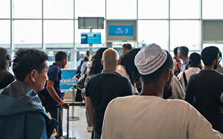 飞行员透露 乘客在登机时经常犯这个错误