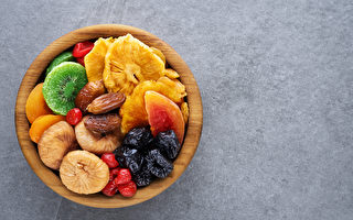 果糖也分好和坏？最新研究：吃对果糖减体重