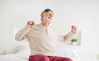 你是否年龄越大越早起床？ 专家解析原因