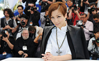 新一波疫情中确诊 郑秀文自曝无力彩排演唱会