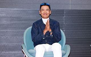 68岁周润发自曝：跑步6年长高2公分