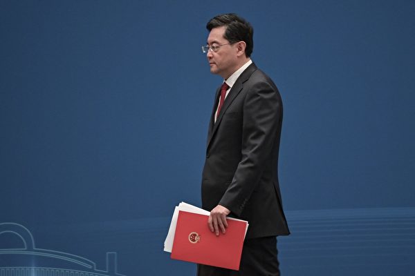 中共外长秦刚12天未公开露面 外界关注