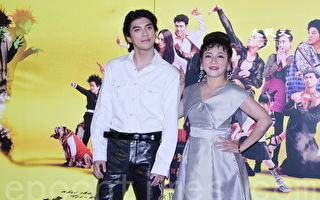 王彩桦化超龄老妆 新剧与林哲熹合作扮祖孙