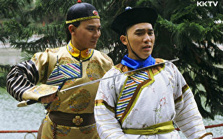 梁朝伟与刘德华同框 两人表情迥异引热议