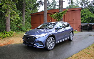 【车评】电星星亮晶晶 2023 Mercedes-Benz EQS 580 4MATIC SUV