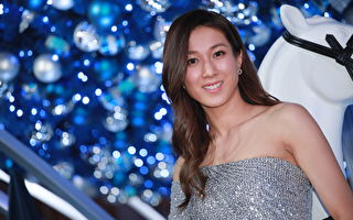 钟嘉欣快闪香港出席活动 暂不接戏原因曝光