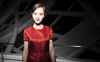 受《好声音》负评波及 唐嫣录综艺节目惹议