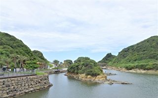 基隆和平岛戏水 寻找奇岩怪石