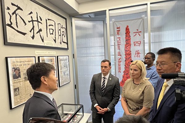 加拉格尔见华尔街高管 吁尽早与中共脱钩