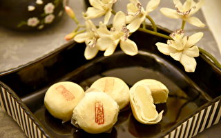 中秋节祭月吃中秋月饼源于何时？