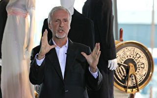 卡麦隆拍《无底洞》时快溺毙 揍潜水员一拳保命