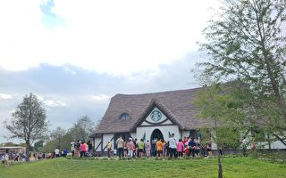 童话星巴克新开幕 一日景点理想畅游