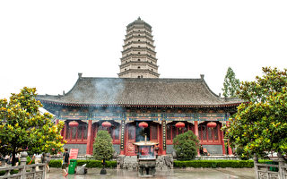 当小和尚遇到红卫兵