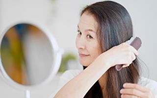 白发可以逆转吗？中医3步防掉发、让白发变黑