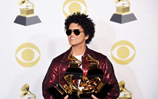 以色列遭血腥突袭 歌手火星人布鲁诺迅速撤离