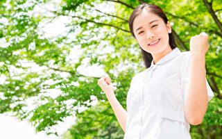 从“自我觉察”到“自我接纳”走出人生的幽谷