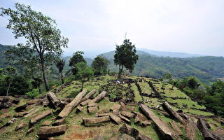 印尼巴东山发现至今最古老金字塔