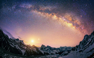 【中吕‧满庭芳】星飞