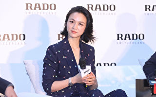 汤唯圣诞节晒夫妻甜蜜合照 破除婚变传闻