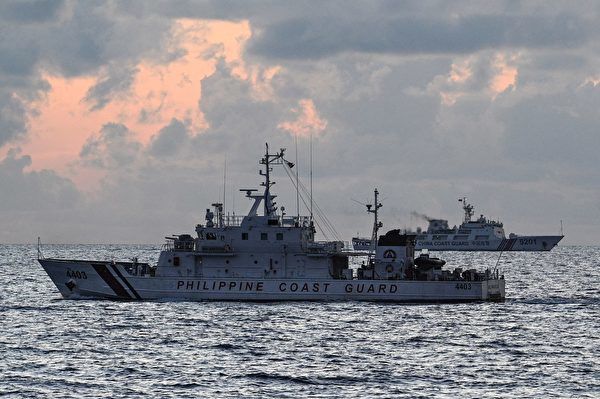 美菲在南海举行第二轮联合军事巡逻