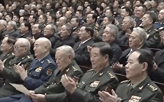 慰问老军头 习脚步不稳 传受查的许其亮露面