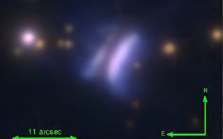 天文学家新发现一颗状似三明治的恒星