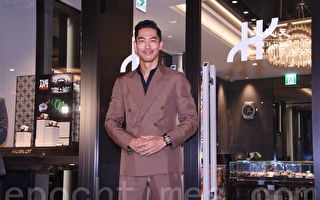 喂儿子吃饭遇地震 林志玲丈夫连人带椅抱着跑