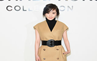 杨幂为新片造型漂发7小时 粉丝担心她变秃头