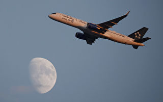 为民航业带来新貌 谁是世界上第一个空姐？