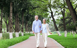 久坐者不必日行万步 日专家健走法仅需30分钟