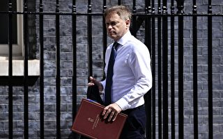 英国防大臣：中俄加强关系威胁世界民主