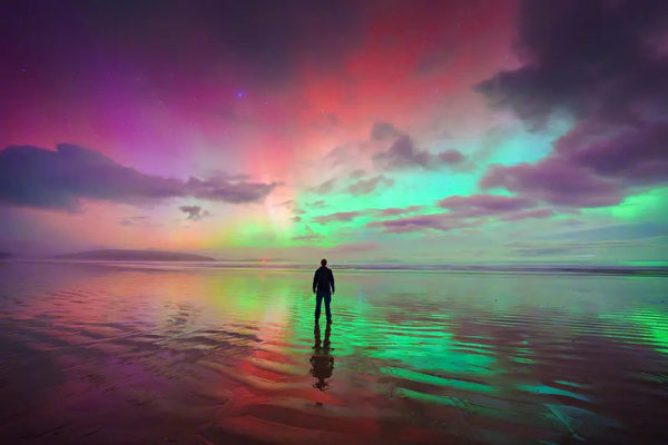 组图：澳摄影师凌晨3点起床 拍到绝美极光