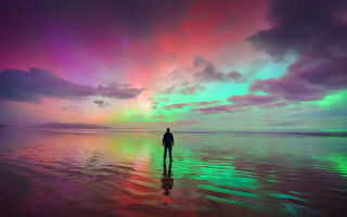 组图：澳摄影师凌晨3点起床 拍到绝美极光