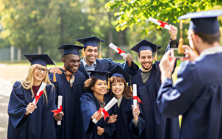 毕业生根据兴趣选择职业真的好吗？