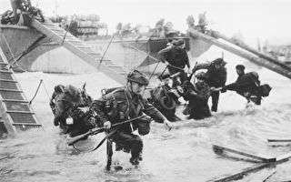 加拿大两名二战老兵纪念诺曼底登陆