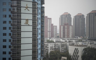 深圳一学区房 每平米从14万跌到只剩4万