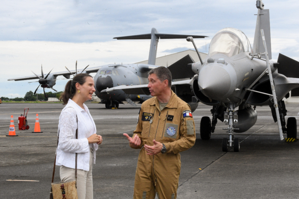 重申捍卫印太飞航自由 法国战机菲律宾亮相