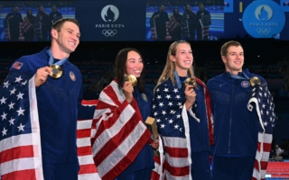 奥运4x100混合泳接力赛 美摘金并破世界纪录