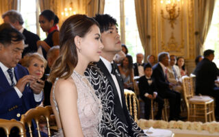 昆凌分享7岁儿一句话 曝周杰伦在家中地位