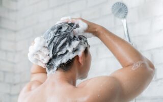 抢救落发  三招丰厚发量