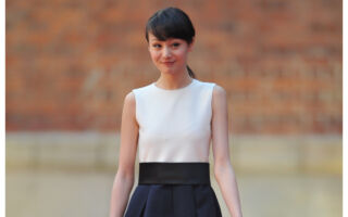 遭封杀3年被罚2亿 郑爽33岁生日泛泪晒自拍