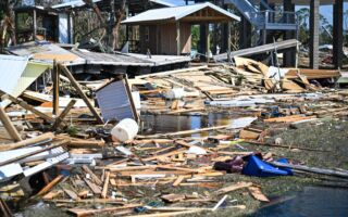 组图:超强飓风海伦横扫美东南部 酿44死