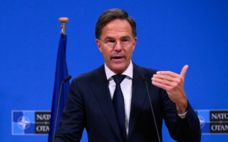 北约新秘书长吕特挺乌 指责中共推动俄乌战